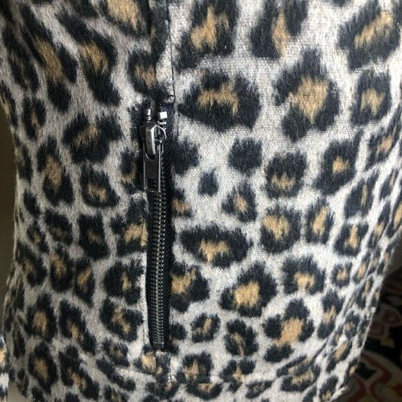 NEW Cupcakes and Cashmere Cheetah Print Moto Jacket Size XS Mob Wife NWT - Picture 4 of 16